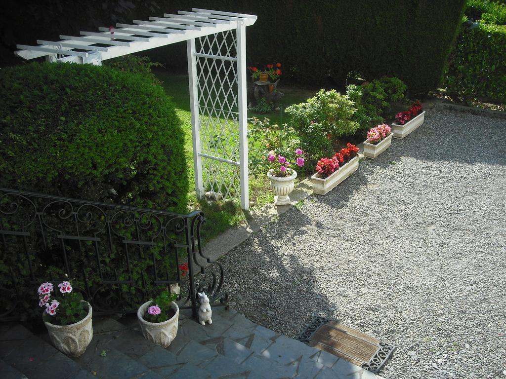 Chambres D'Hotes La Plantade La Barthe-de-Neste エクステリア 写真